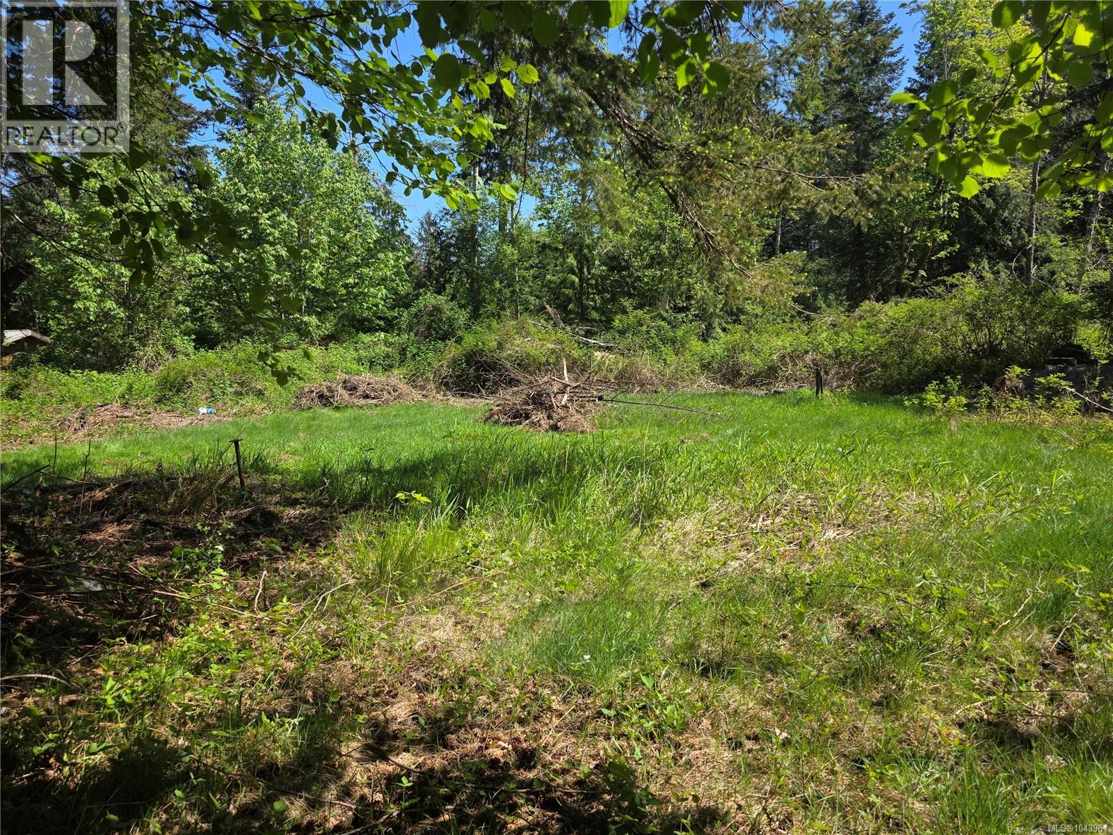 1486 West Rd Property Photo 1