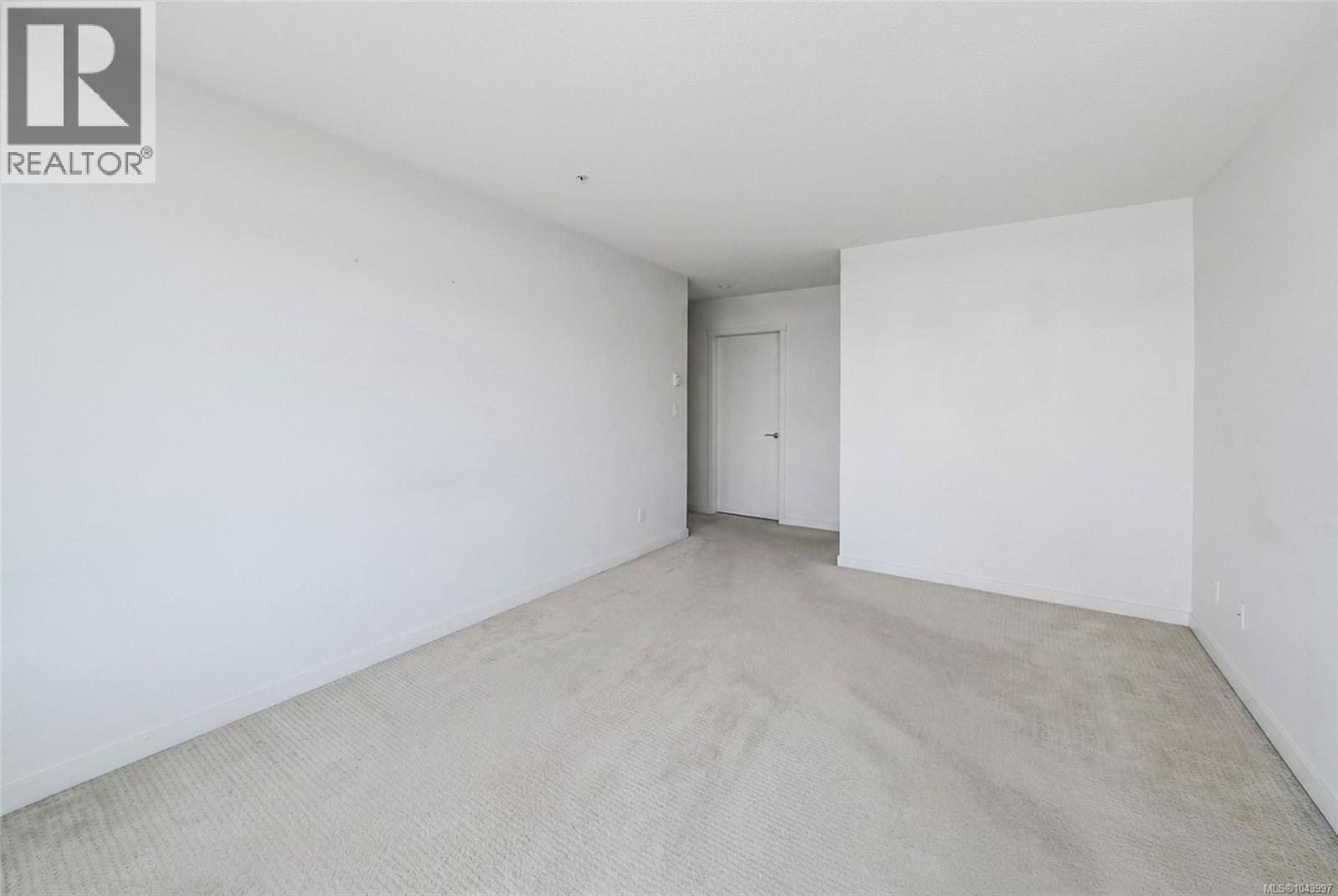 1106 38 Front St Property Photo 42
