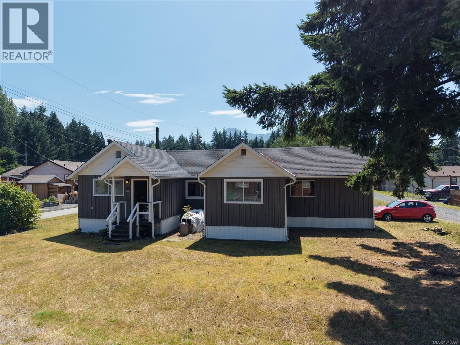 46 Pinder Ave Property Photo 1