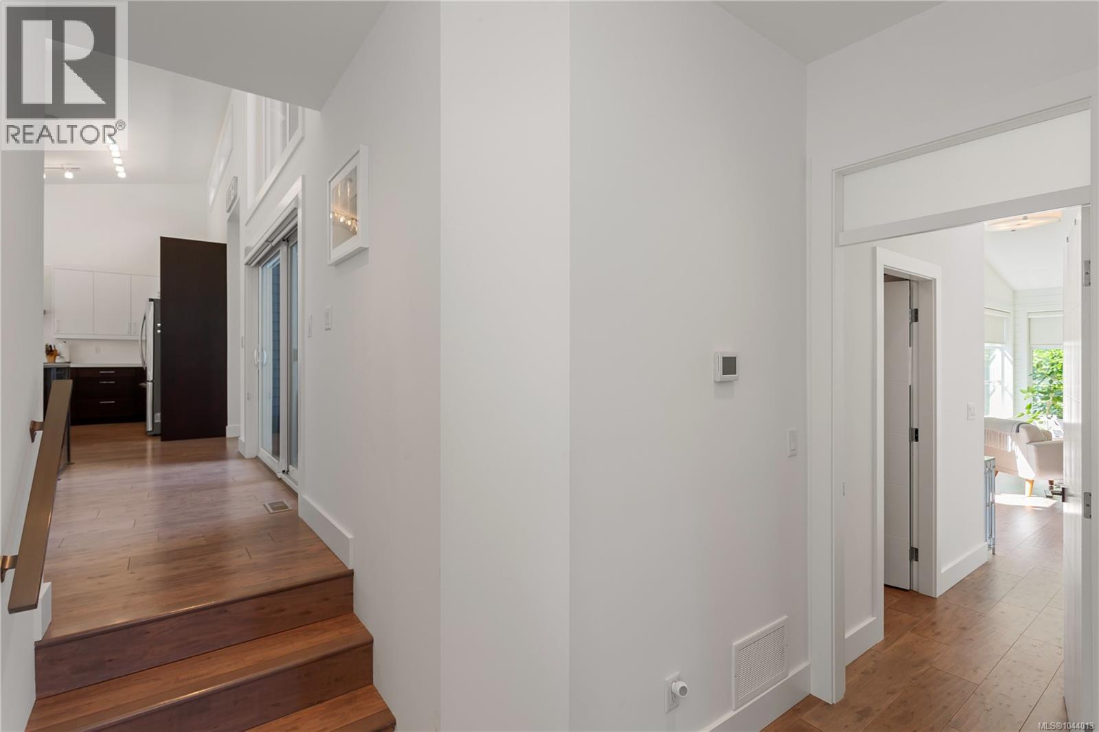 1501 Argyle Ave Property Photo 35
