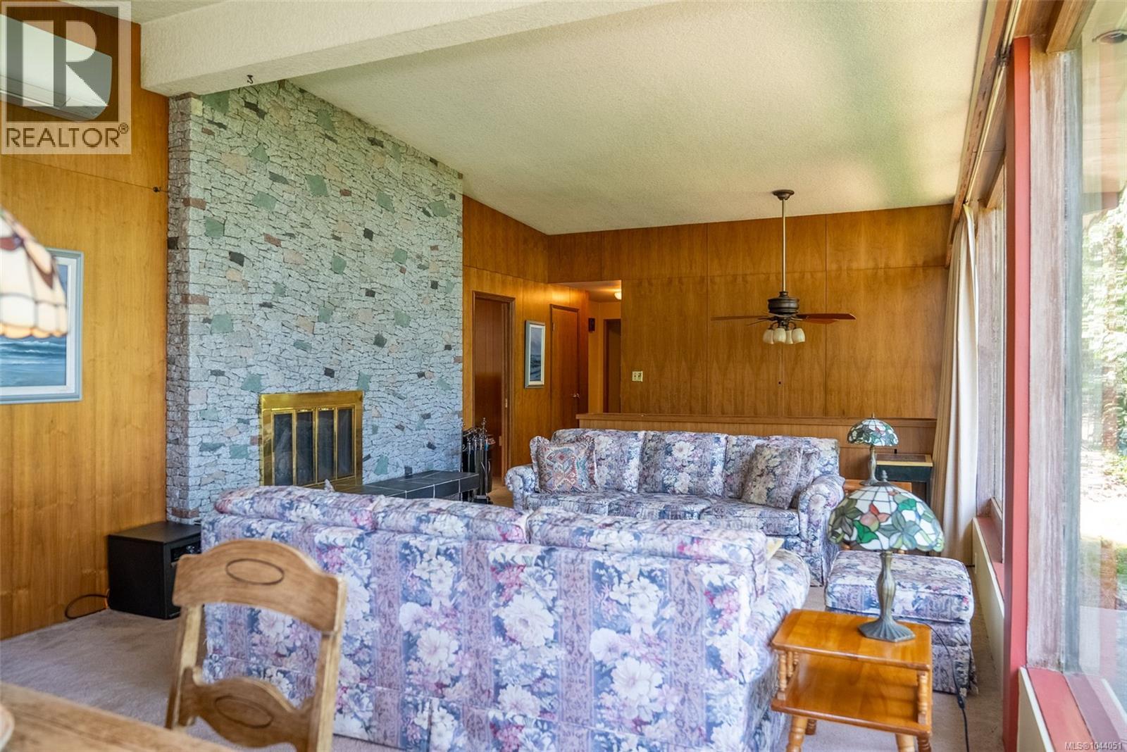 2610 Gunwhale Rd Property Photo 10