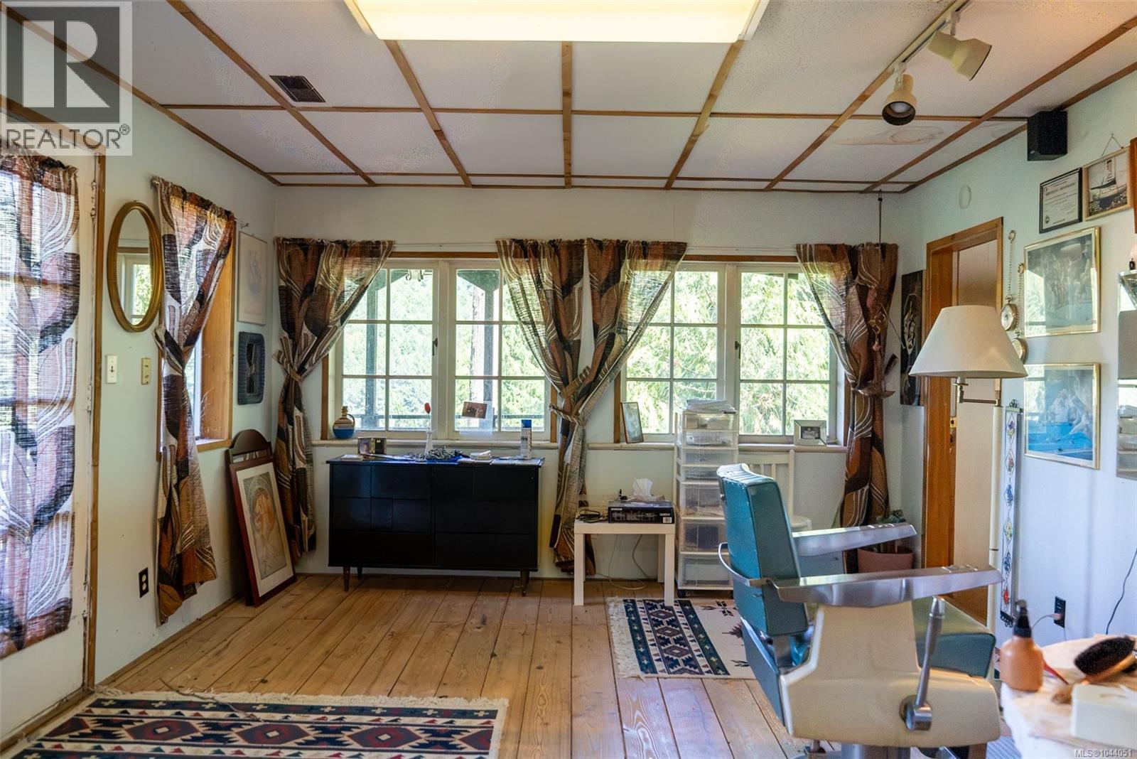 2610 Gunwhale Rd Property Photo 38