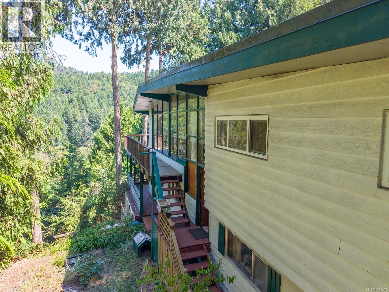 2610 Gunwhale Rd Property Photo 48