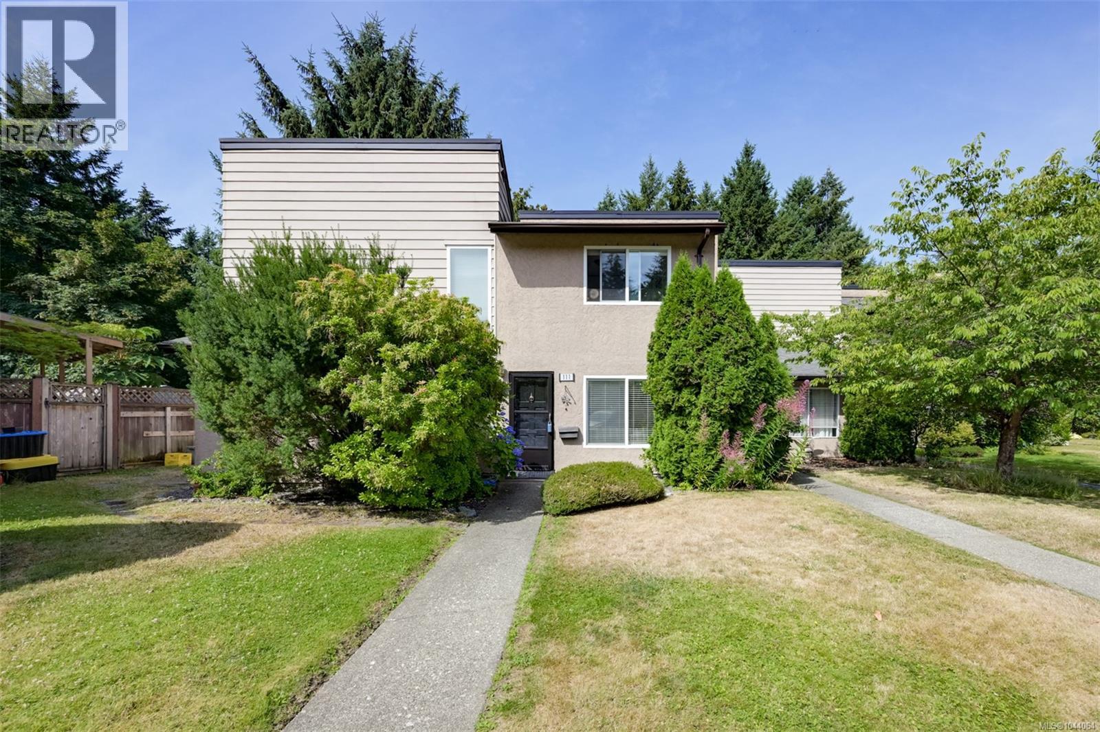 111 2860 Sooke Lake Rd Property Photo 1