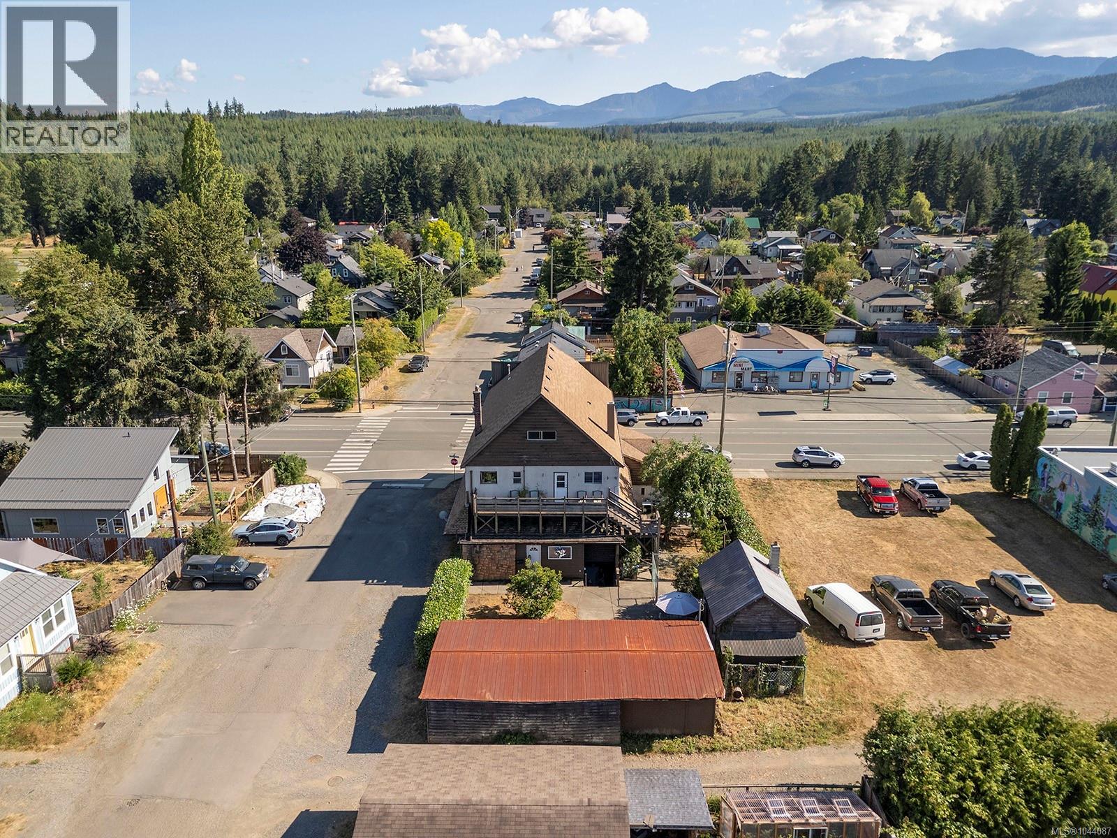 2780 Dunsmuir Ave Property Photo 43