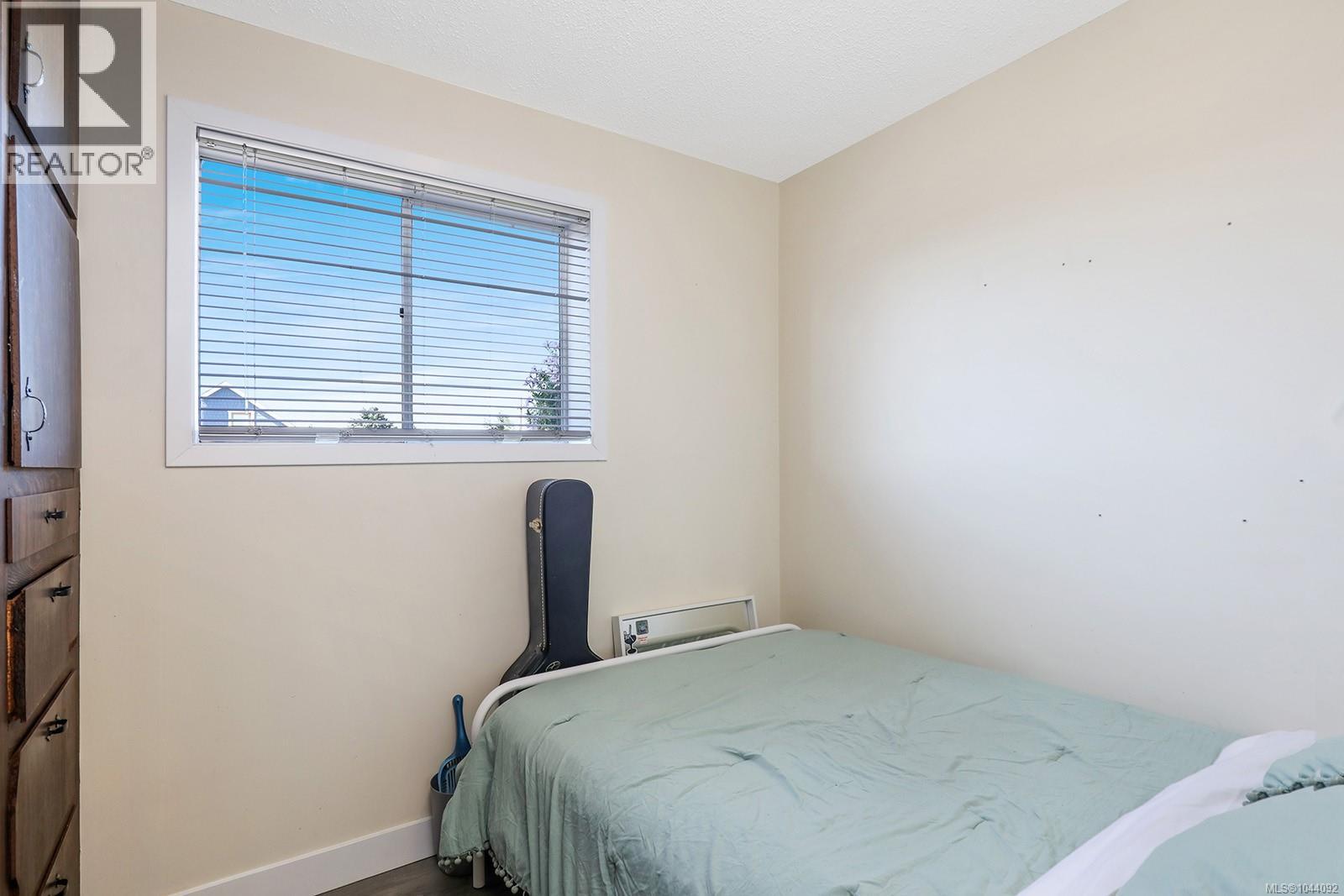 2780 Dunsmuir Ave Property Photo 20
