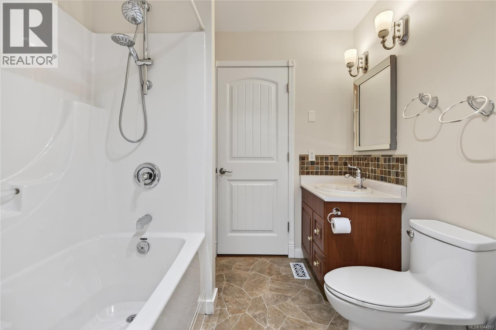 1764 Anderton Rd Property Photo 23