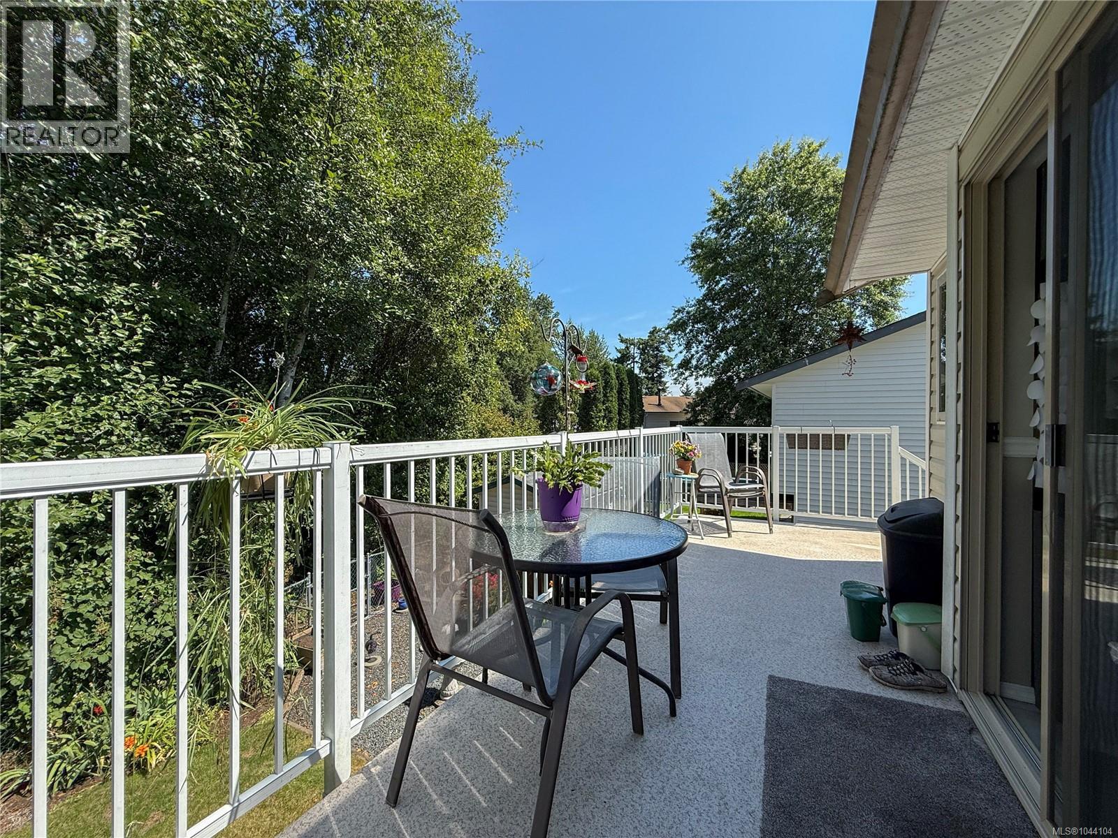 2525 Soderholm Crt Property Photo 12