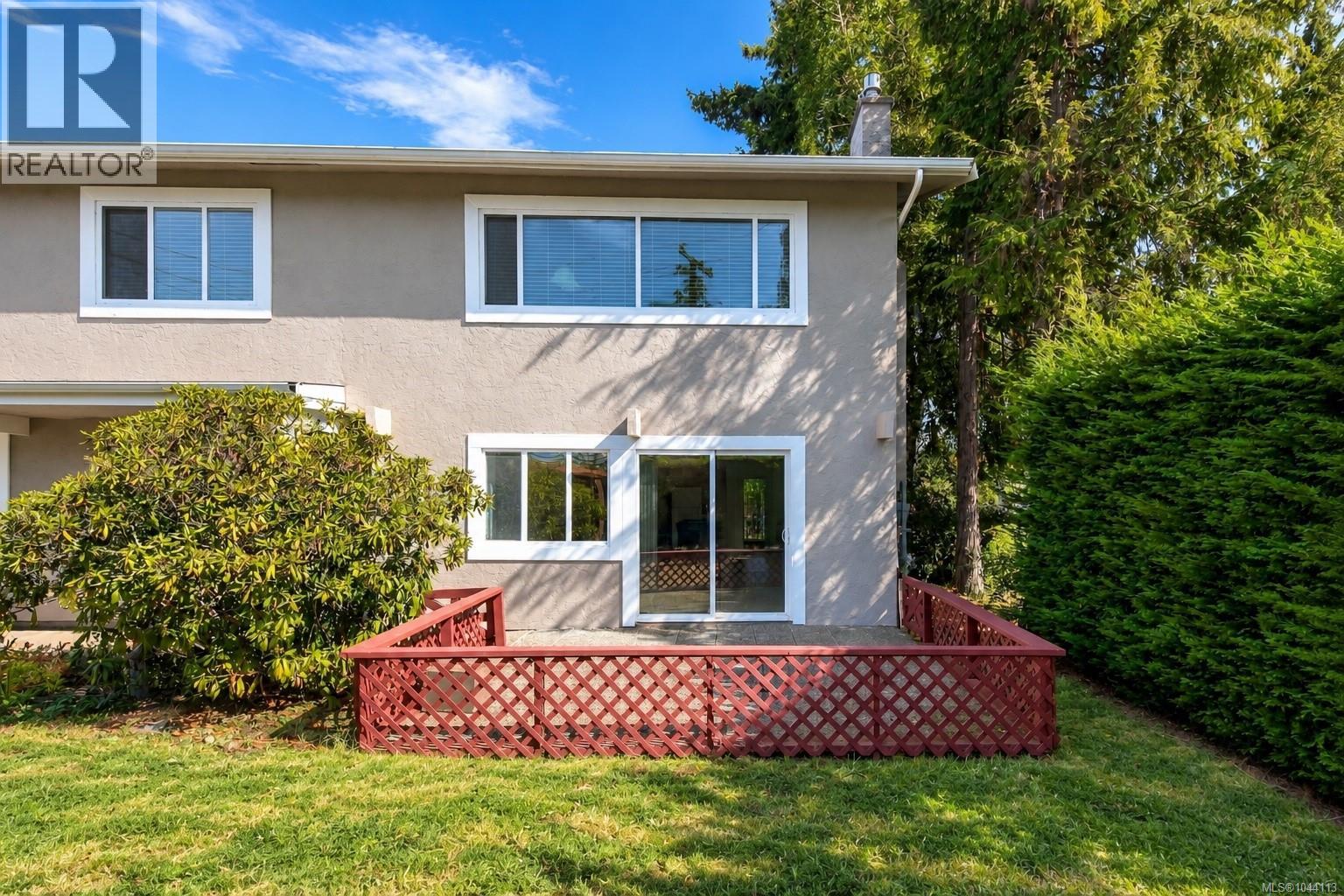 7031 West Saanich Rd Property Photo 33