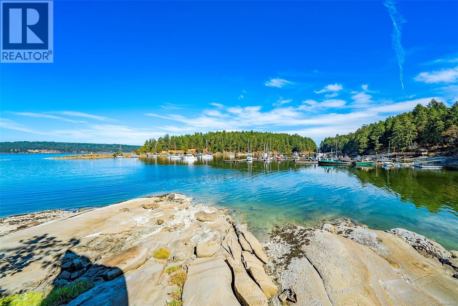 1 Eaglet Island Property Photo 10