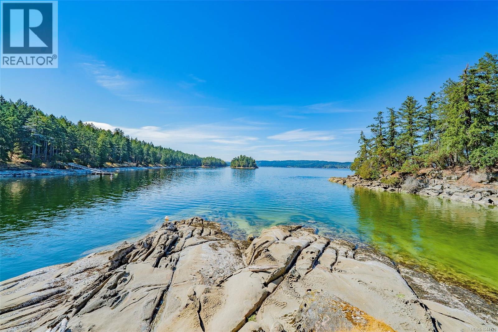 1 Eaglet Island Property Photo 14