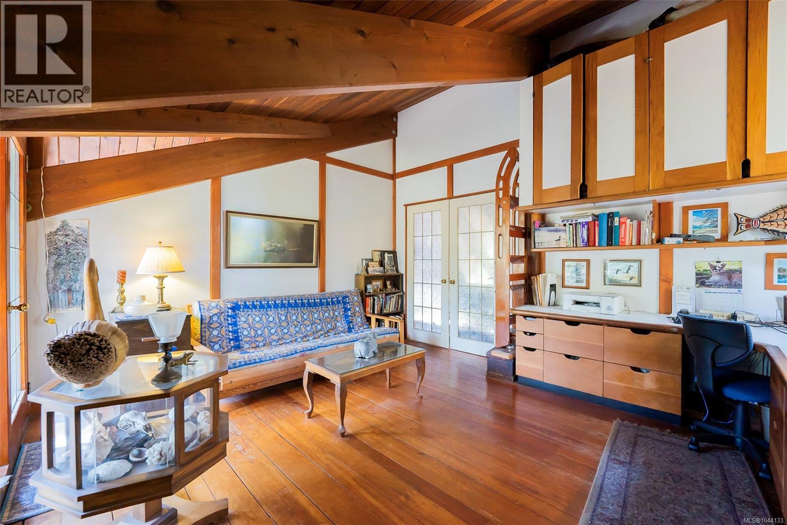 1 Eaglet Island Property Photo 27