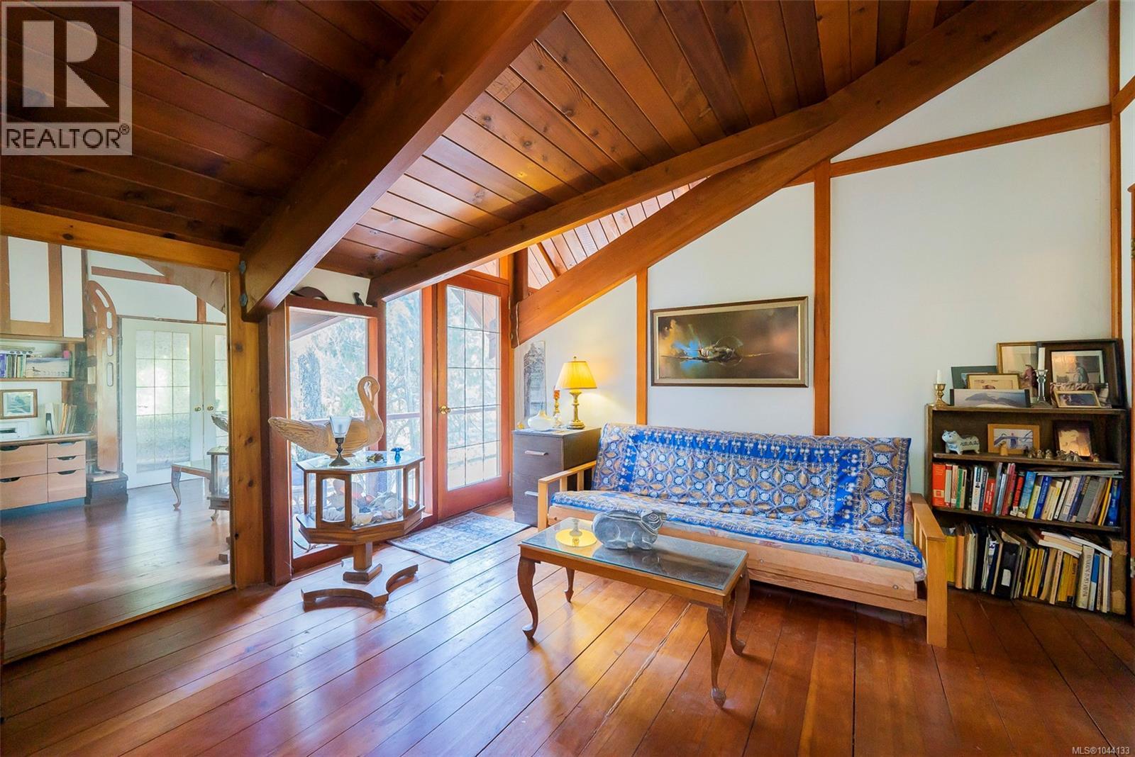 1 Eaglet Island Property Photo 28