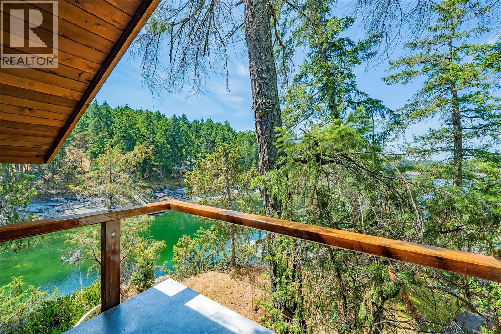 1 Eaglet Island Property Photo 39