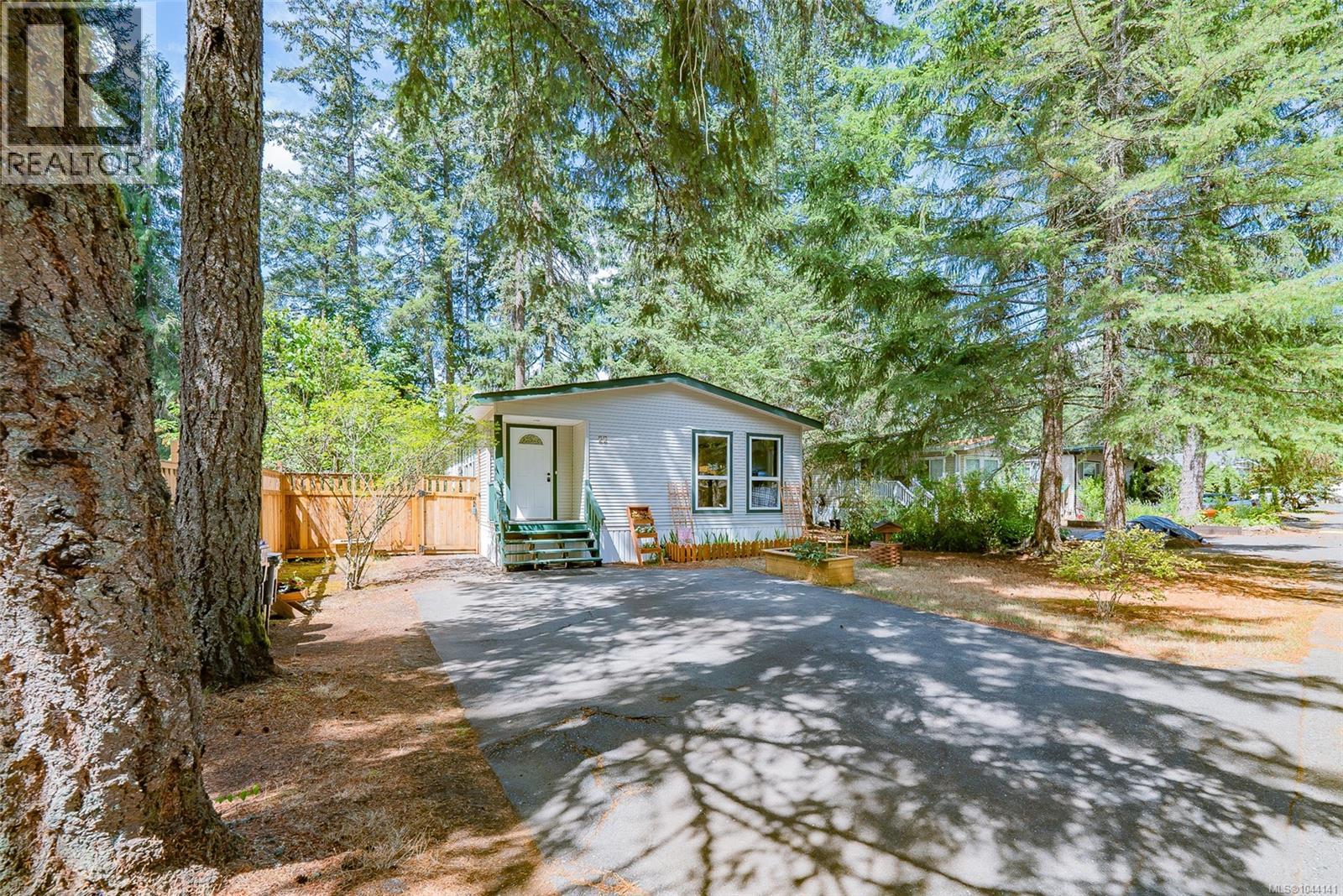 22 1310 Spruston Rd Property Photo 1