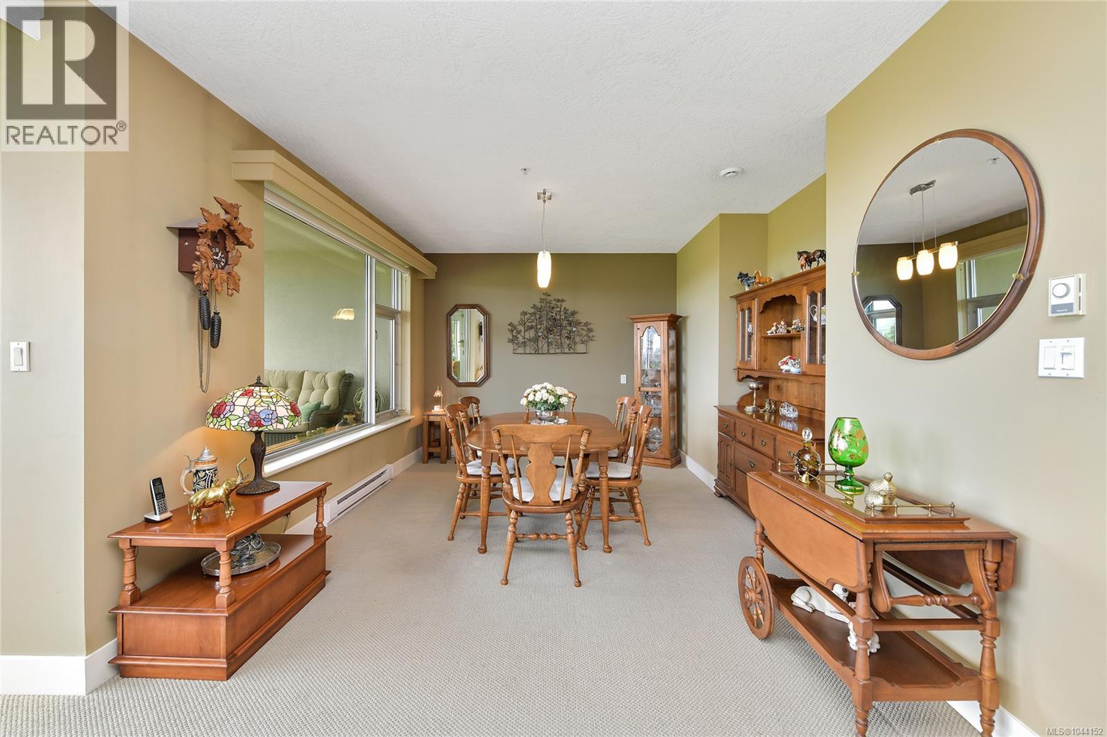 307 5332 Sayward Hill Cres Property Photo 16