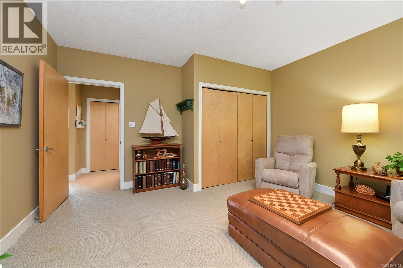 307 5332 Sayward Hill Cres Property Photo 27