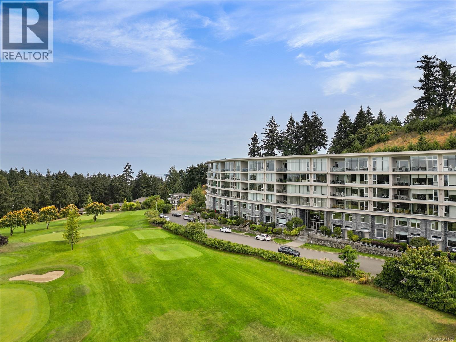 307 5332 Sayward Hill Cres Property Photo 49