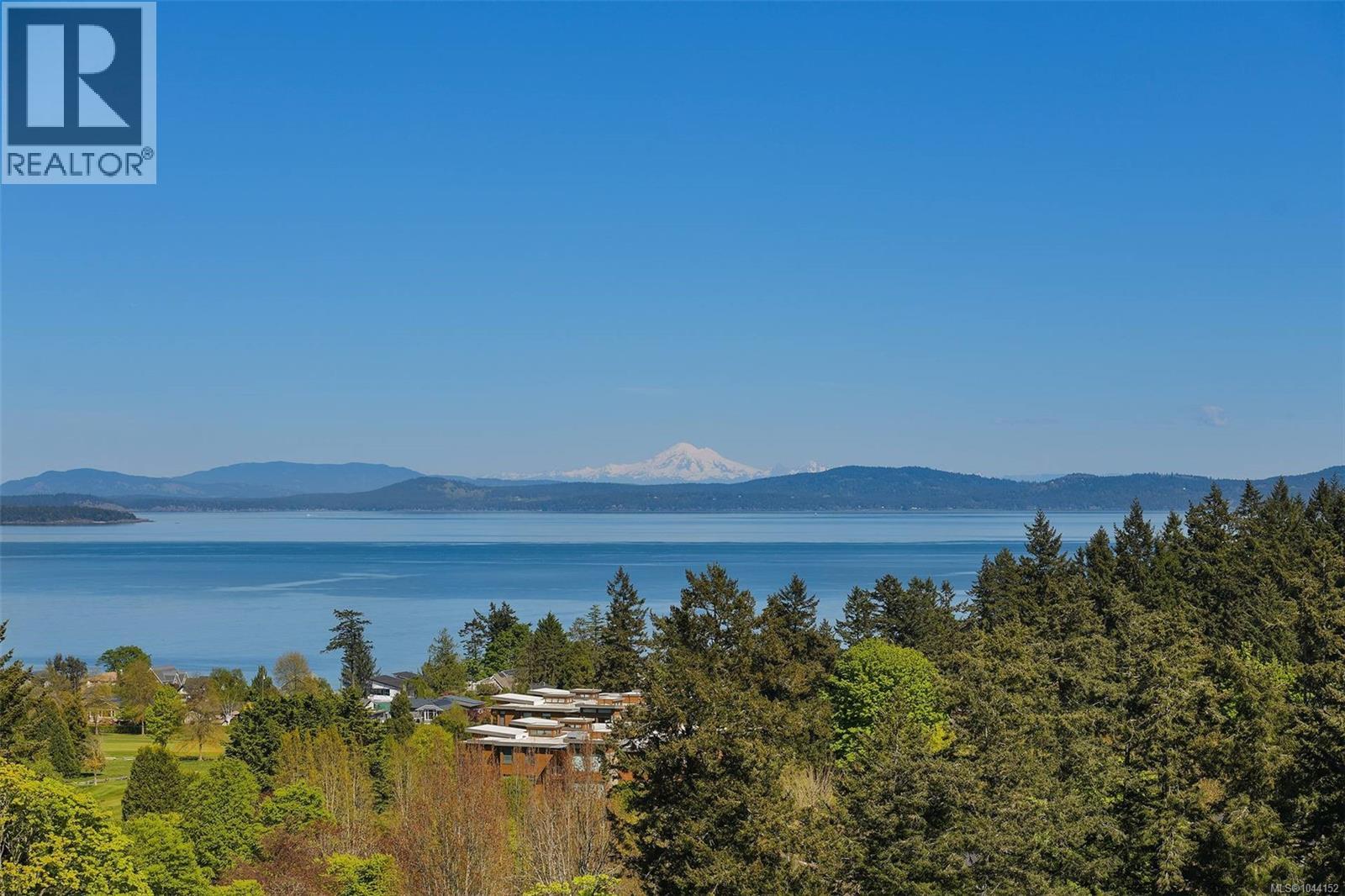 307 5332 Sayward Hill Cres Property Photo 65