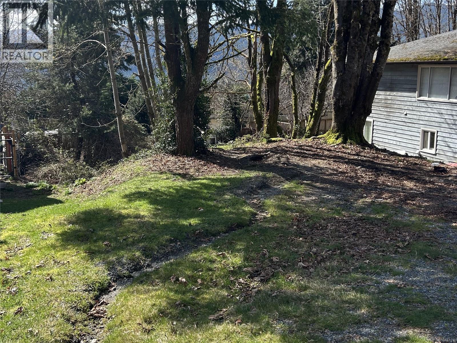 Lt 11 Cypress Rd Property Photo 2