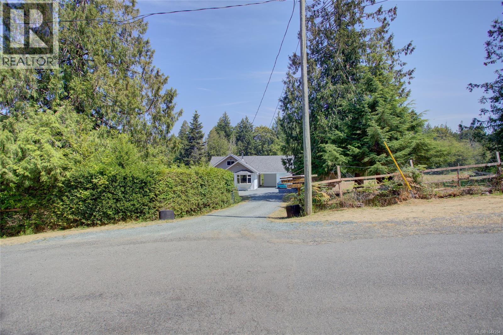 8147 Shasta Rd Property Photo 6