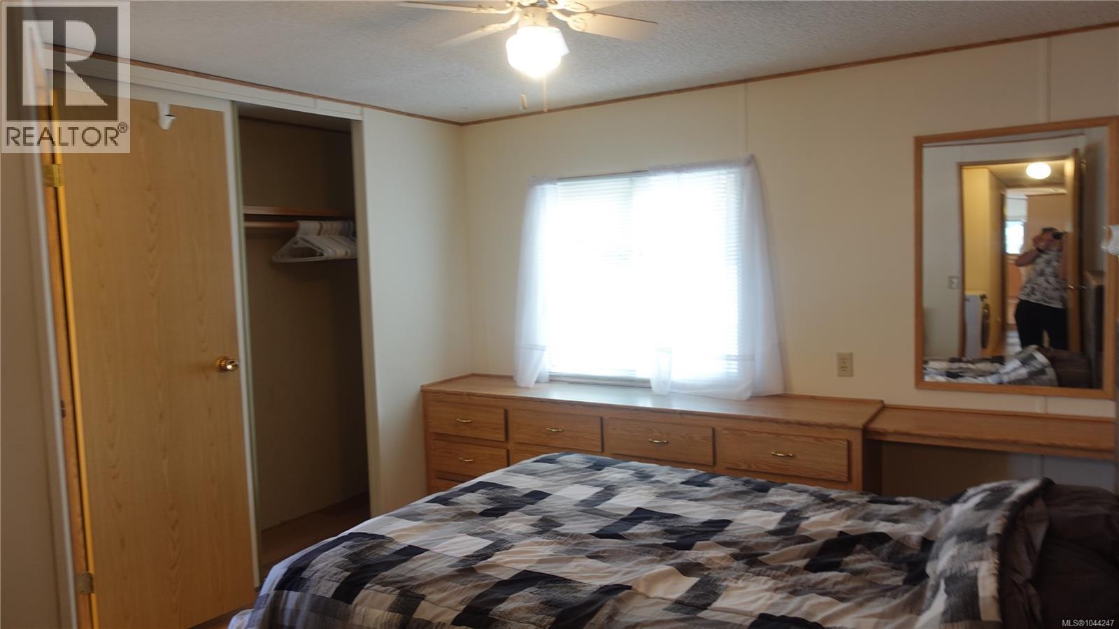 7 6820 Parklands Pl Property Photo 22