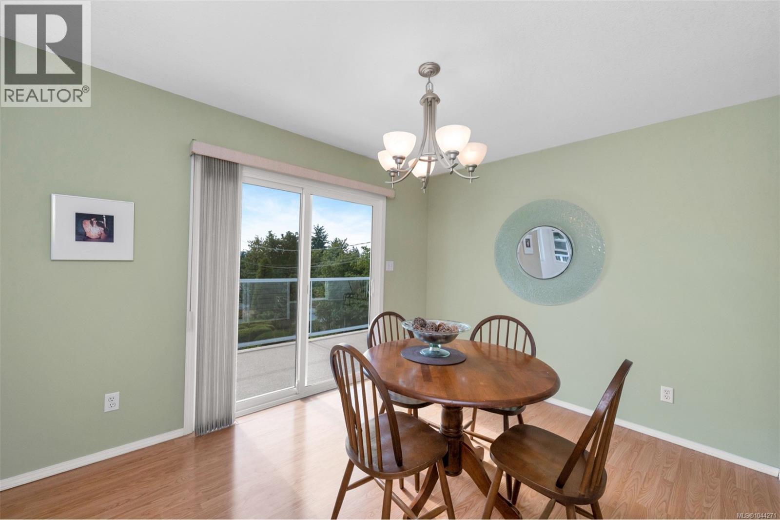 2840 Oceanside Lane Property Photo 25