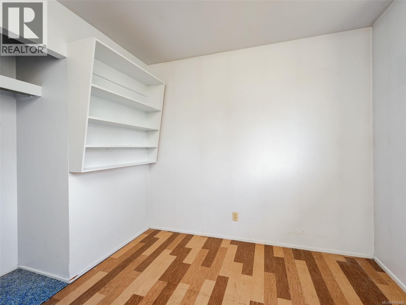 361 Cotlow Rd Property Photo 10