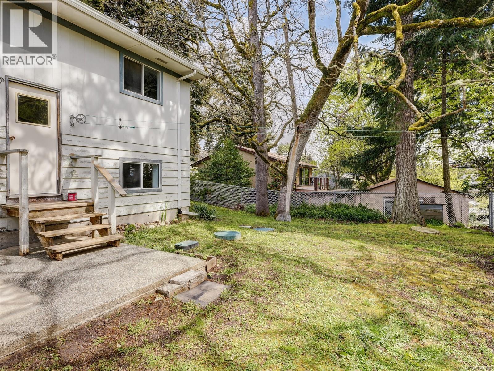 361 Cotlow Rd Property Photo 23