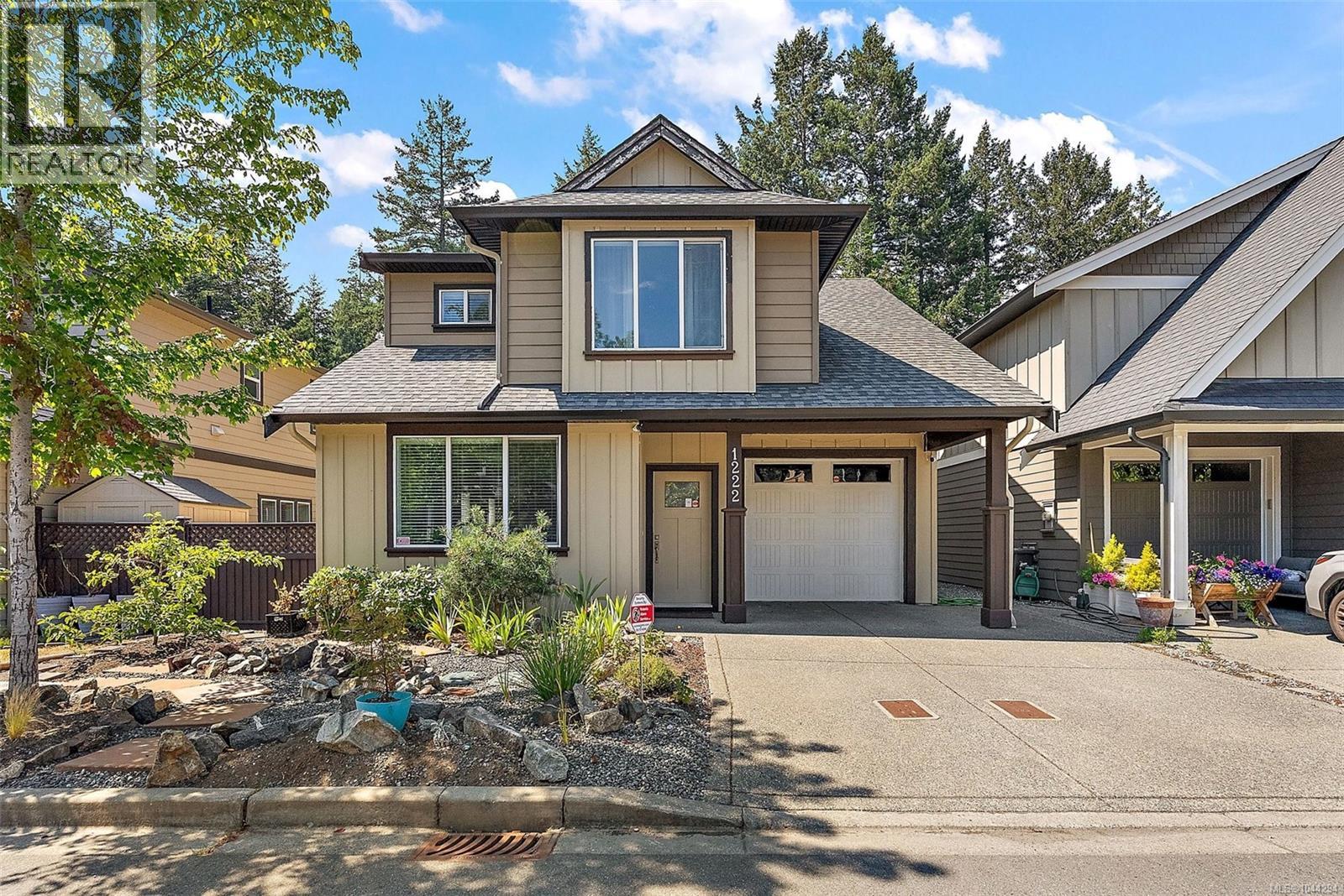1222 Mcleod Pl Property Photo 1