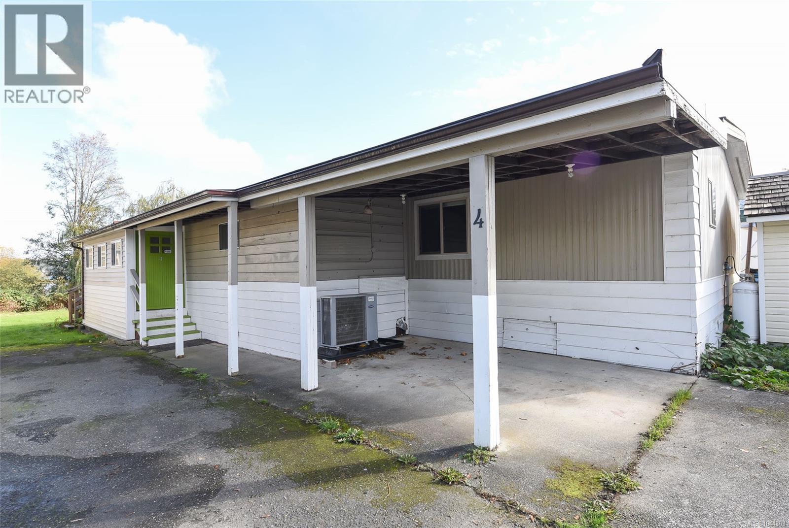 4 1451 Perkins Rd Property Photo 2