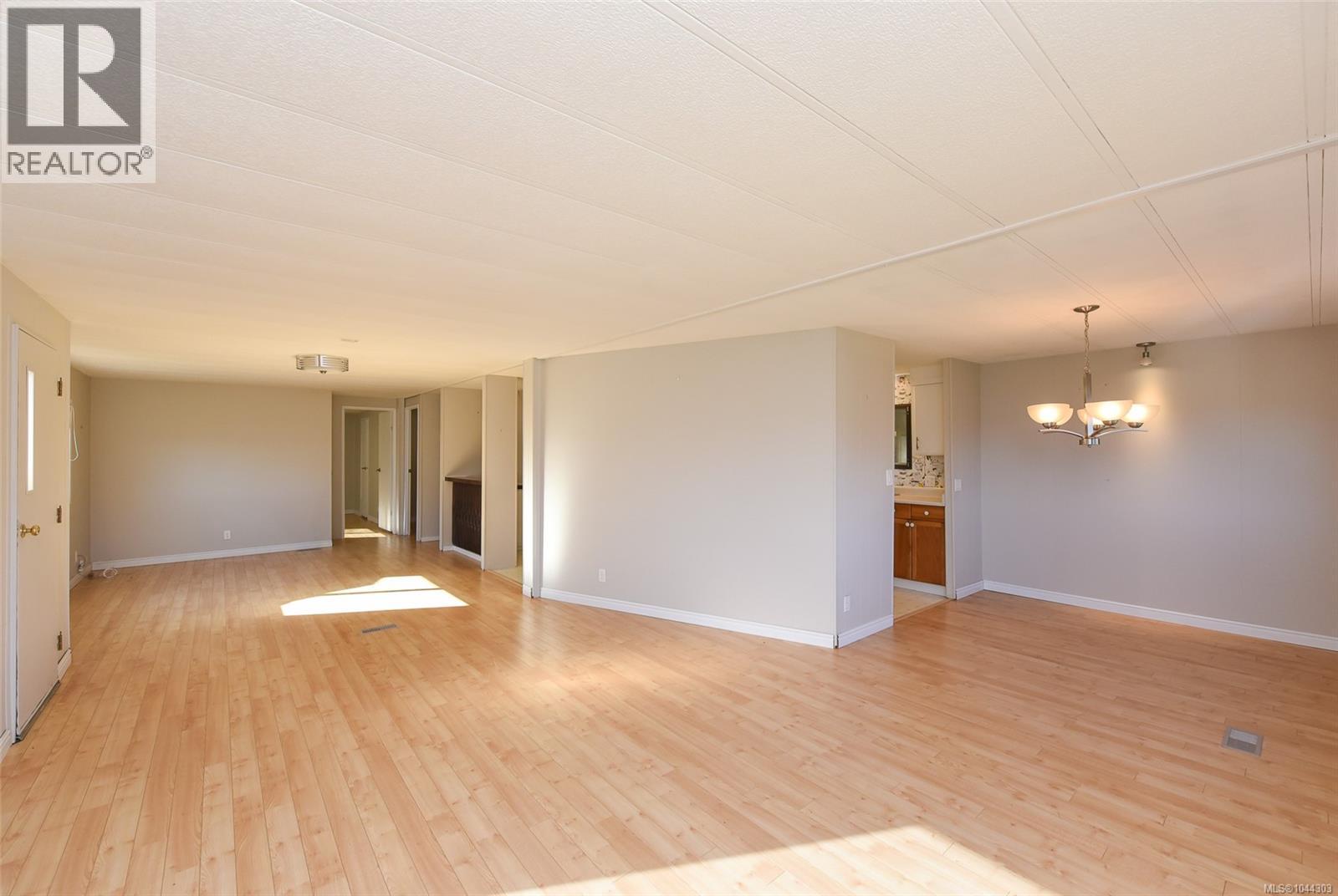 4 1451 Perkins Rd Property Photo 11