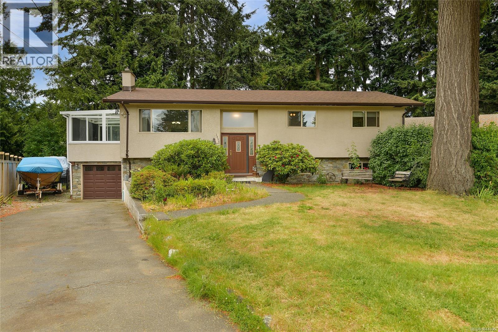 3058 Carola Pl Property Photo 2