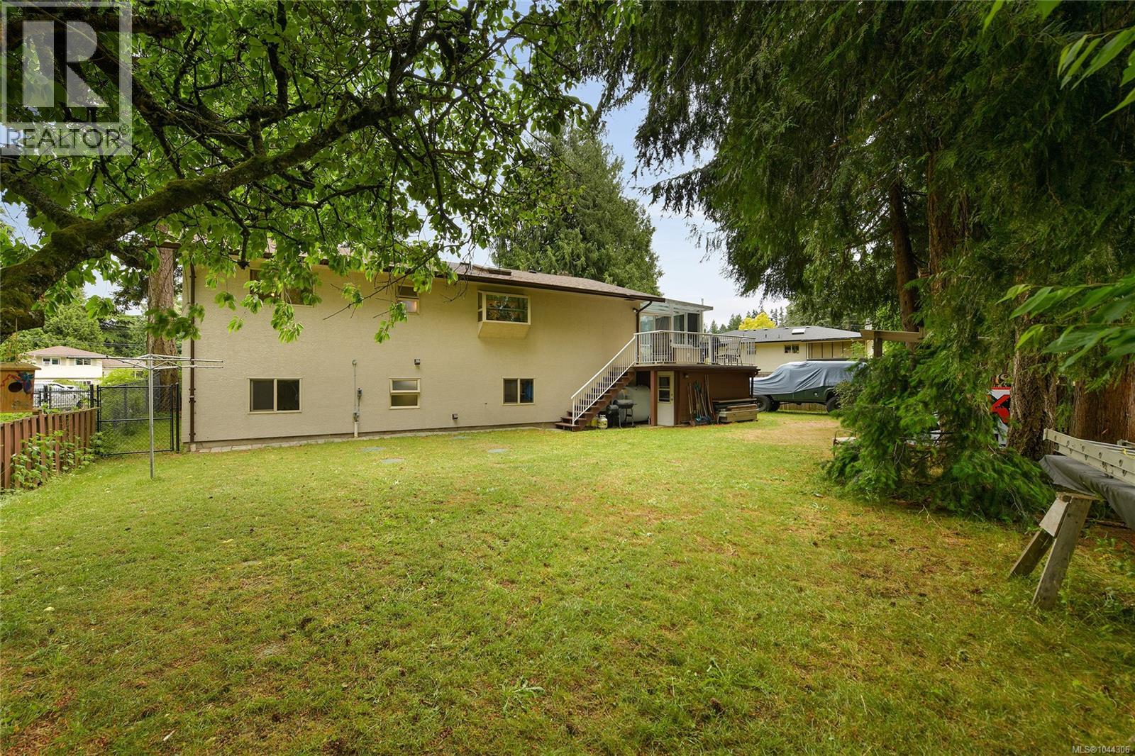 3058 Carola Pl Property Photo 13