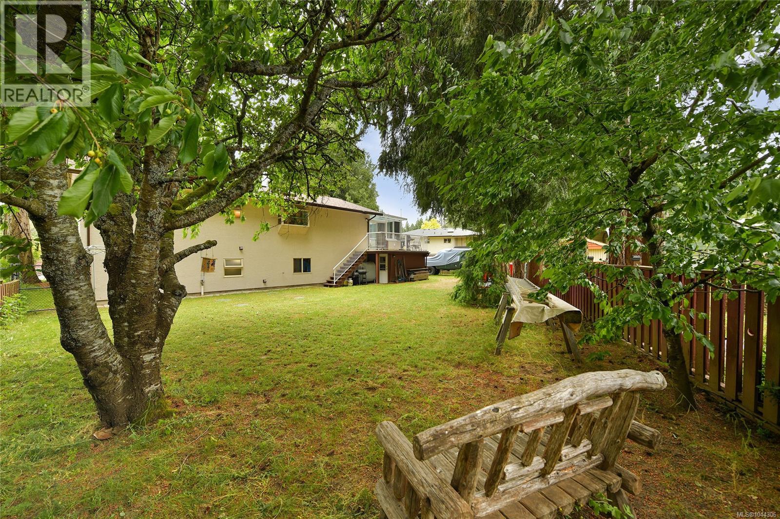 3058 Carola Pl Property Photo 14