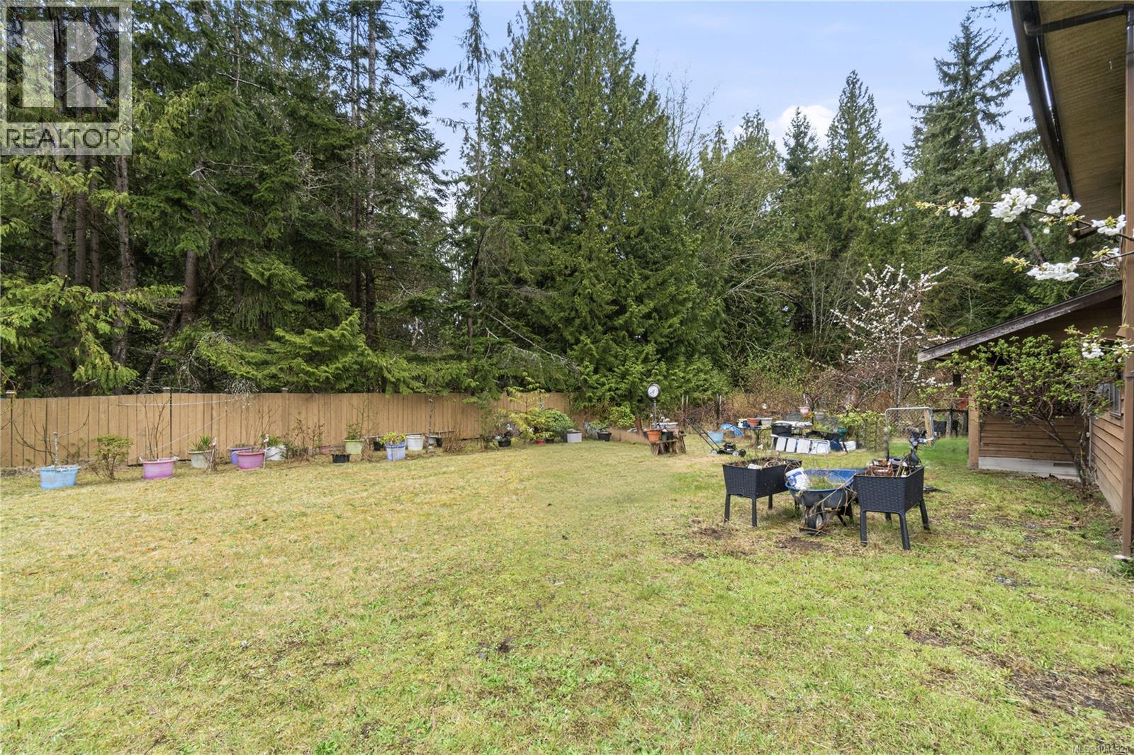 4080 Island Hwy Property Photo 9