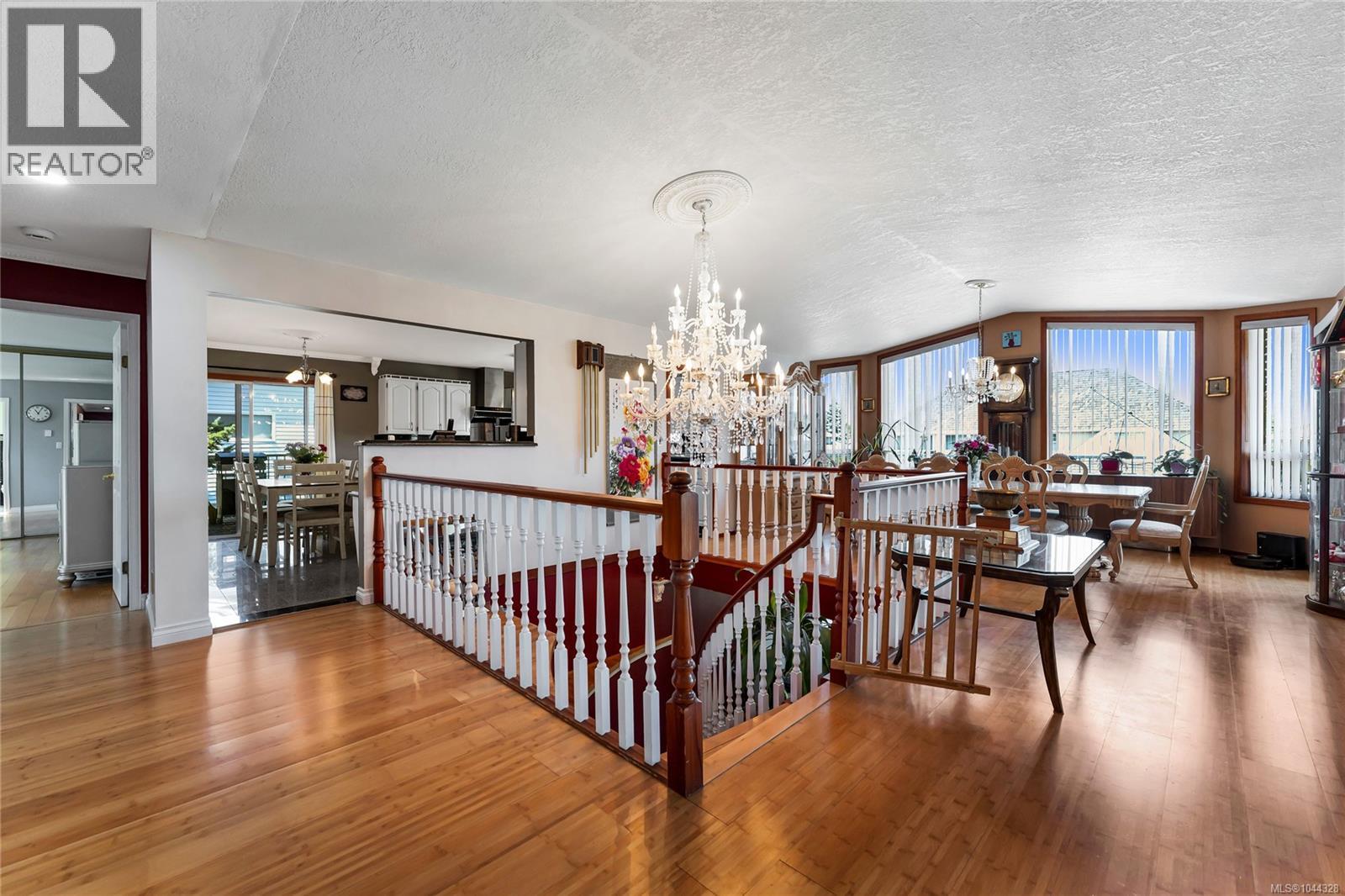 1833 Knutsford Pl Property Photo 6