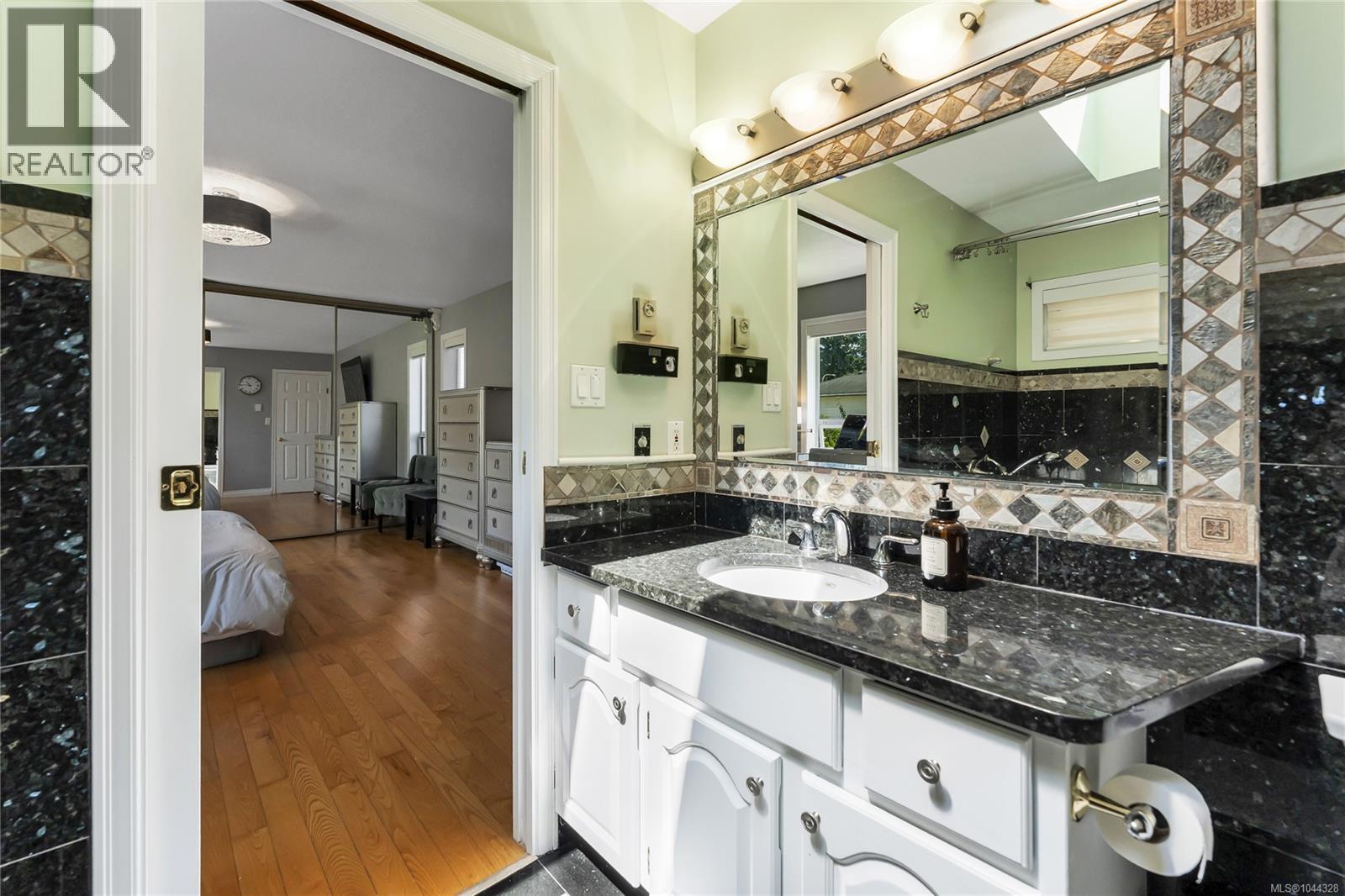 1833 Knutsford Pl Property Photo 25