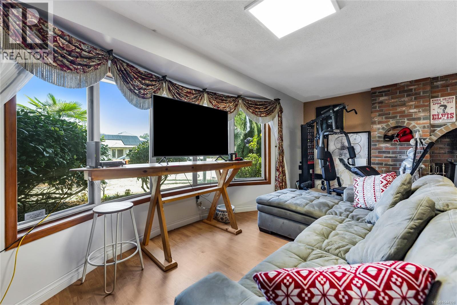 1833 Knutsford Pl Property Photo 41