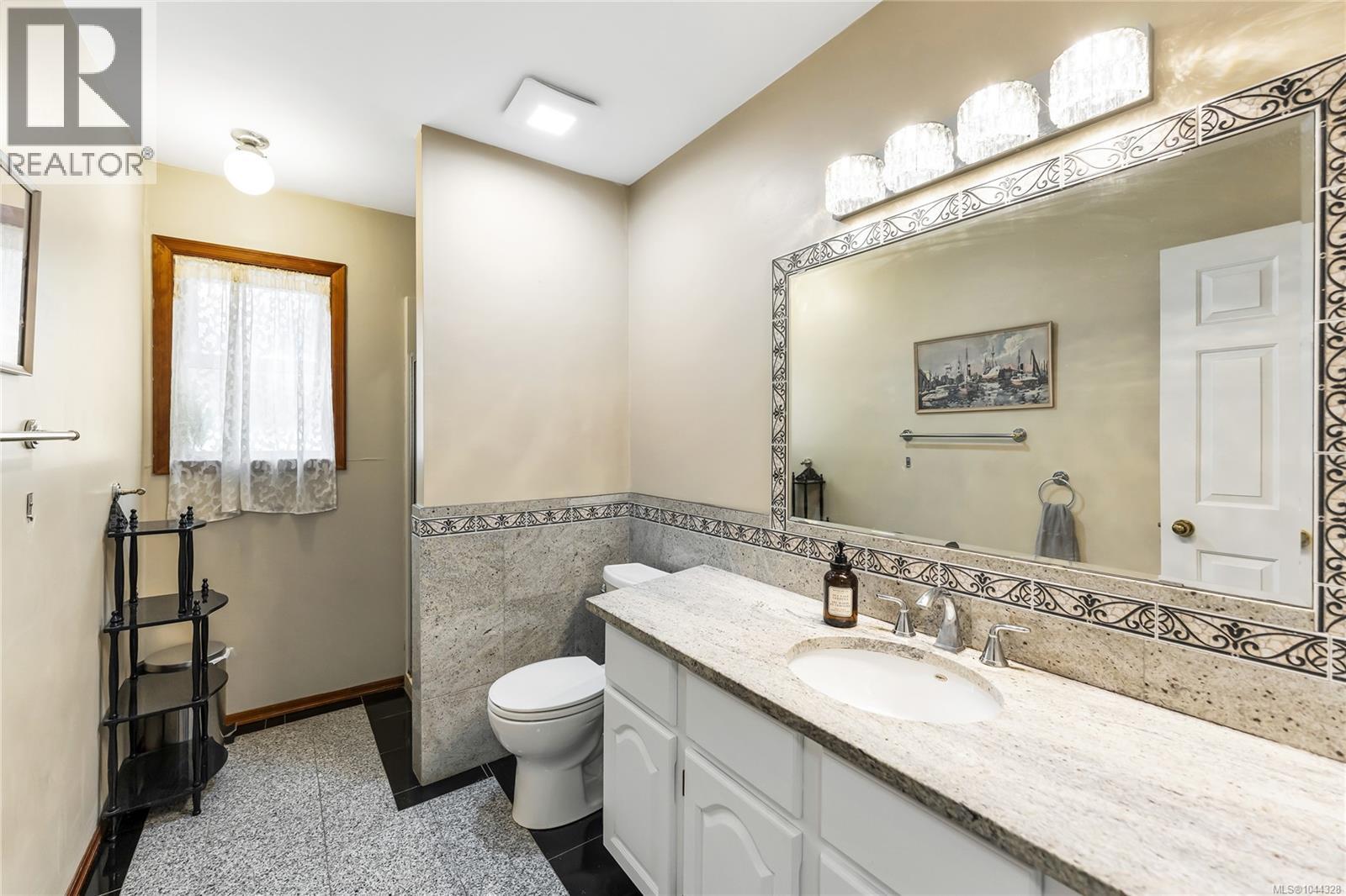1833 Knutsford Pl Property Photo 52