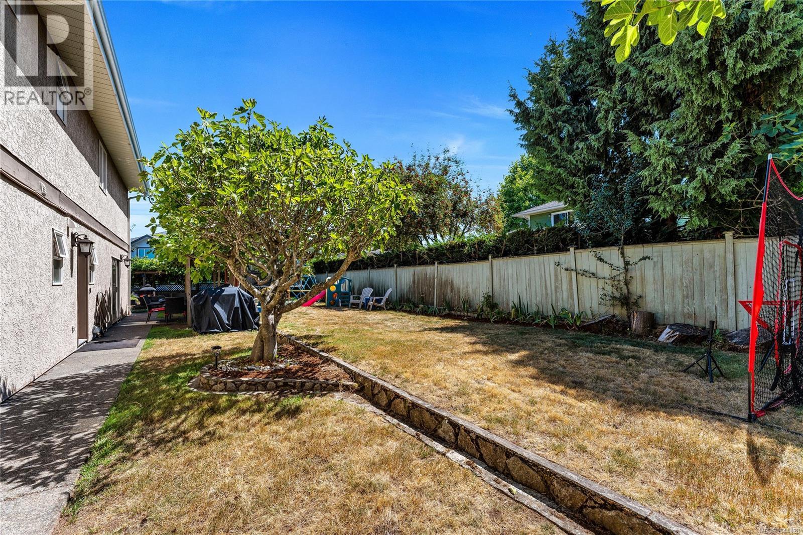 1833 Knutsford Pl Property Photo 77