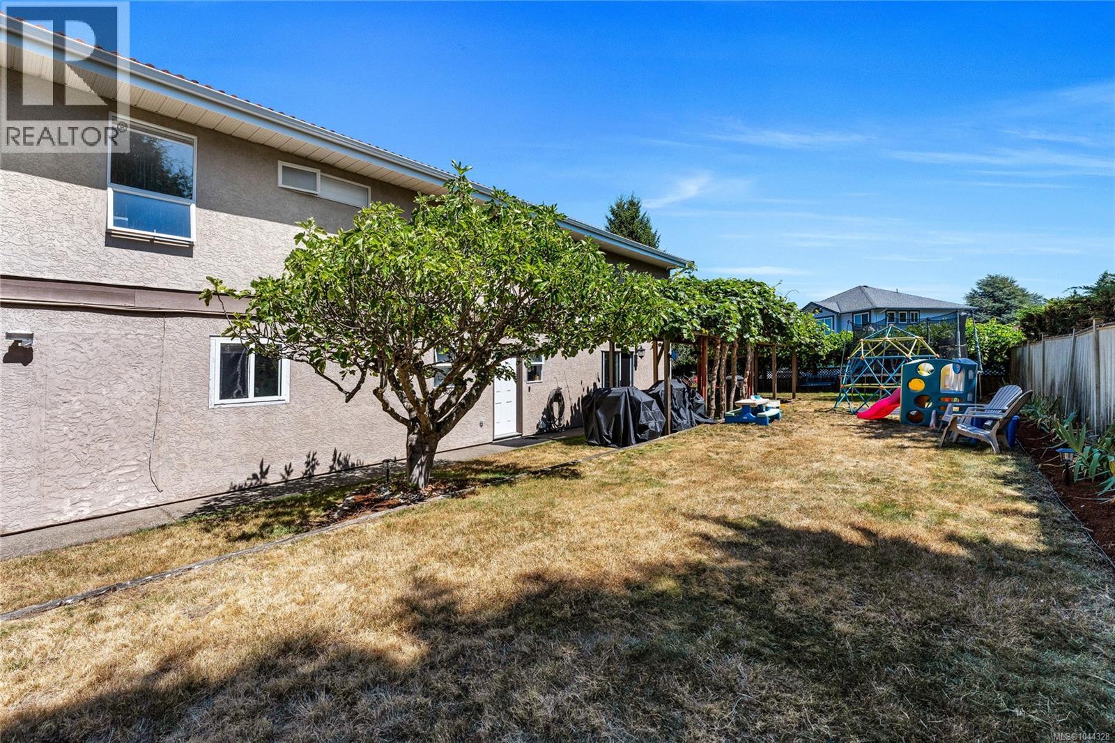 1833 Knutsford Pl Property Photo 78