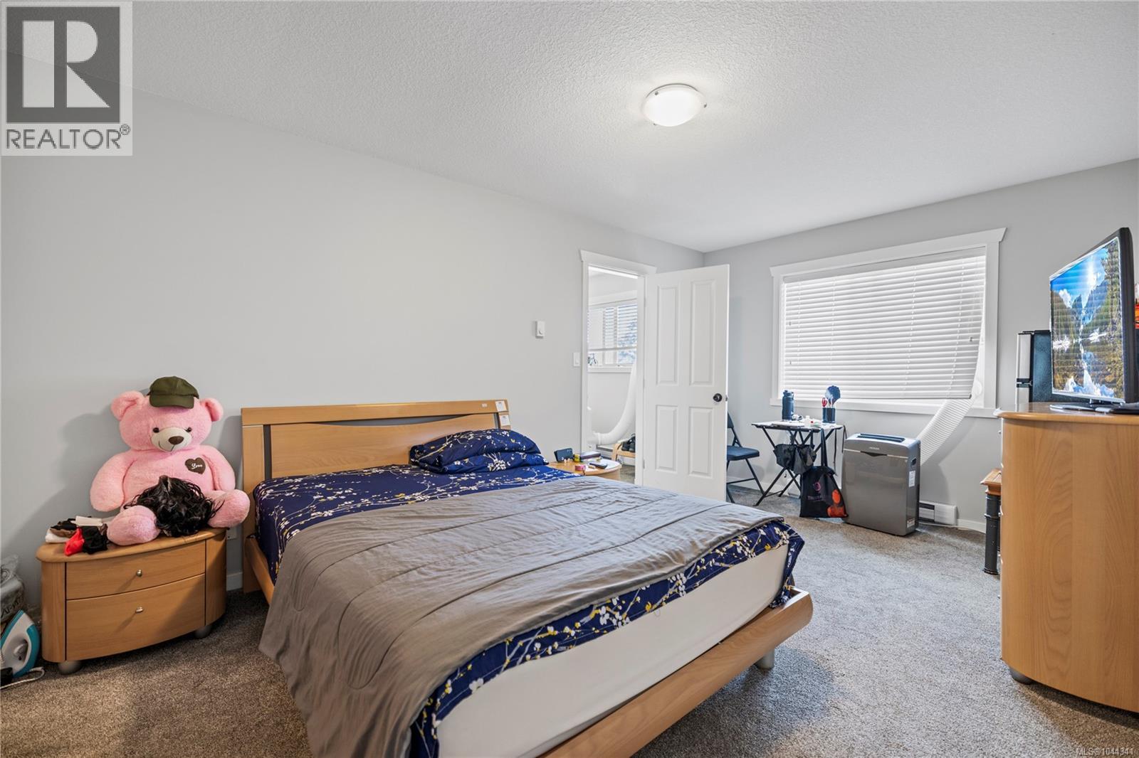 429 Alpen Way Property Photo 15