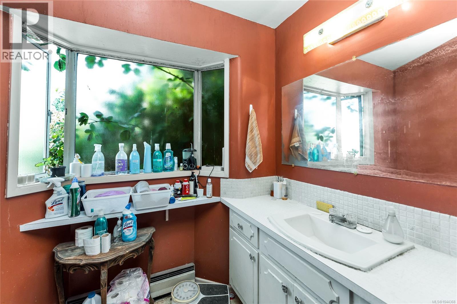 4479 Majestic Dr Property Photo 11