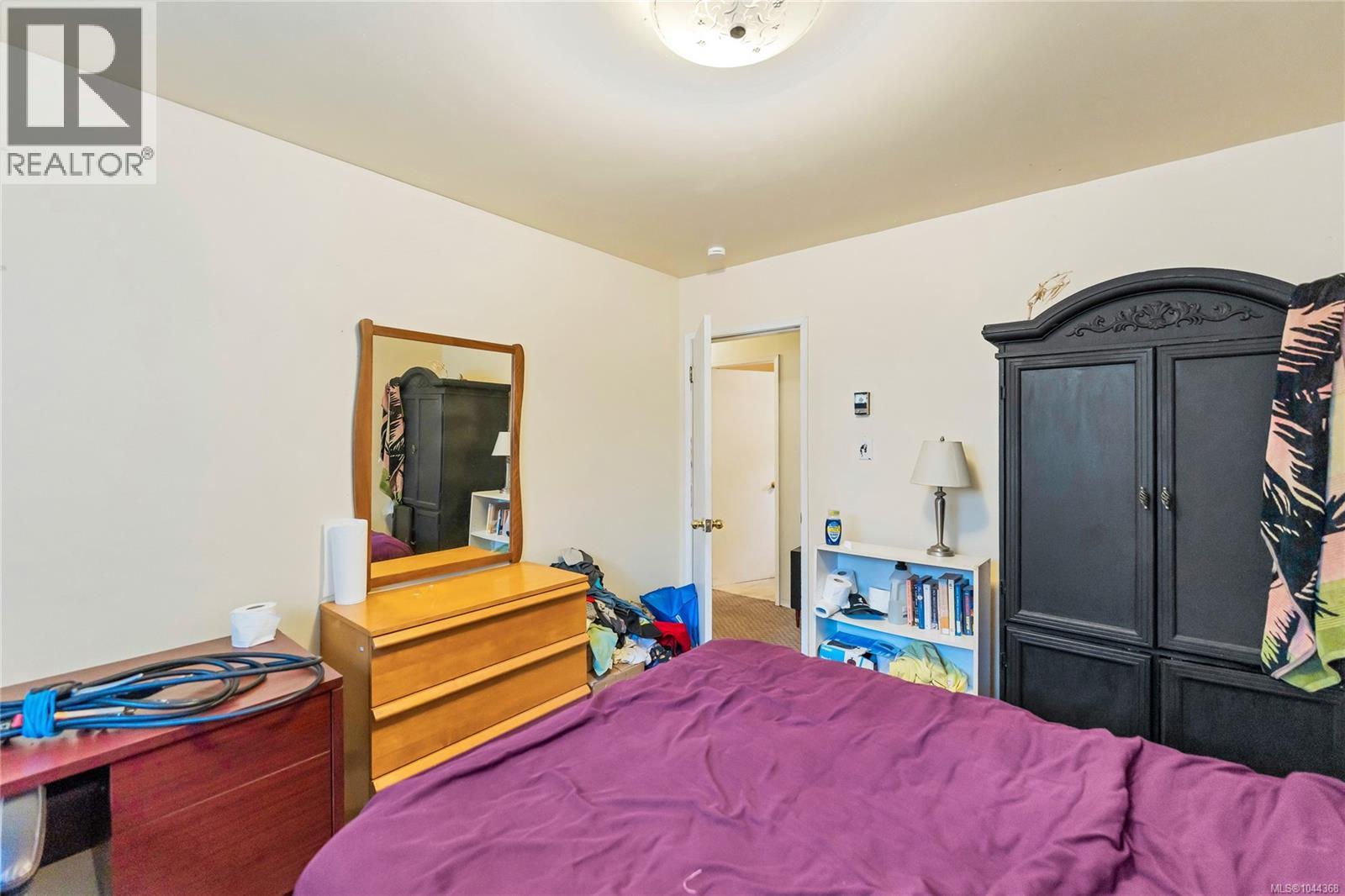 4479 Majestic Dr Property Photo 19