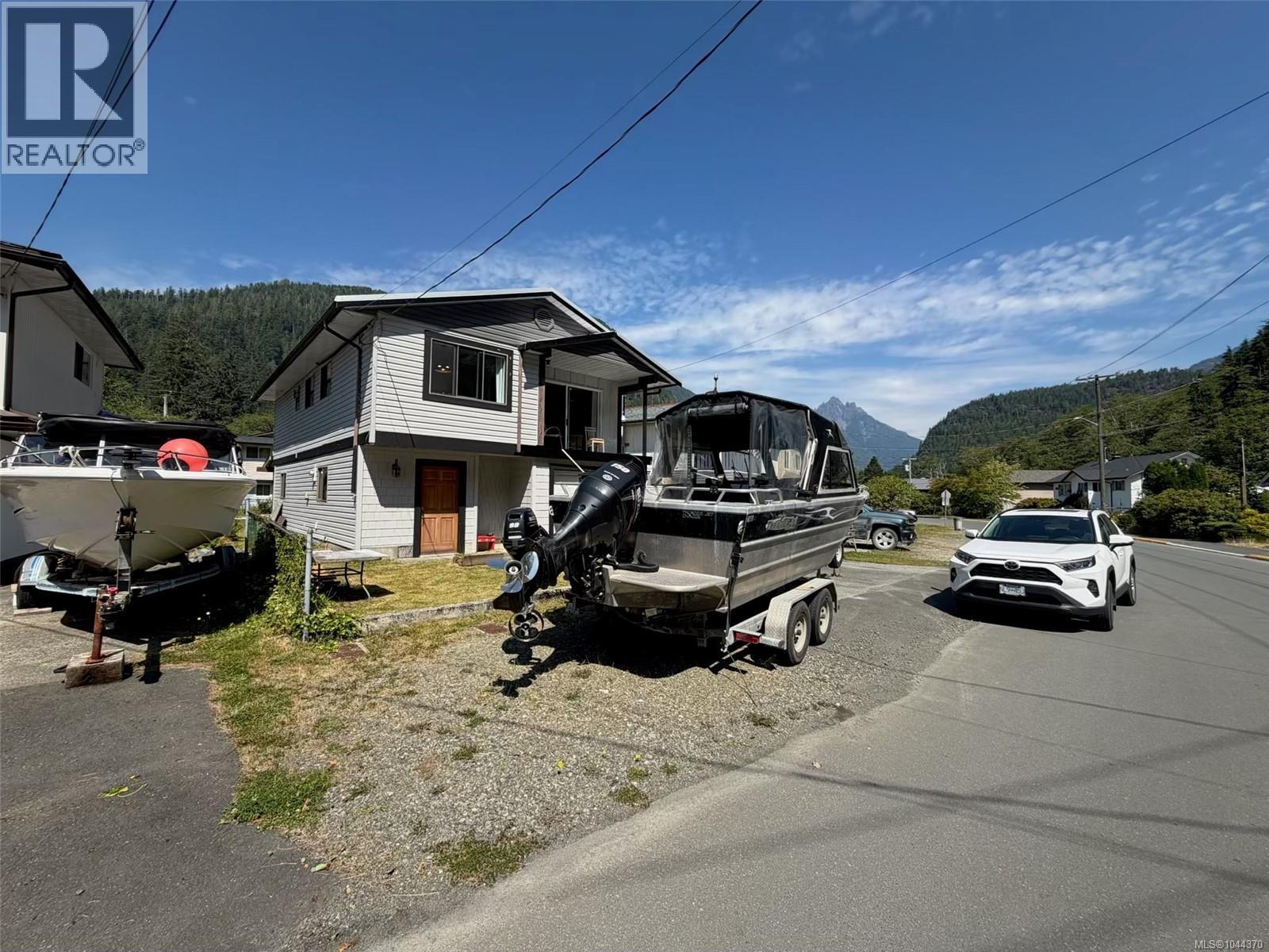 522 Alpine View Rd Property Photo 3