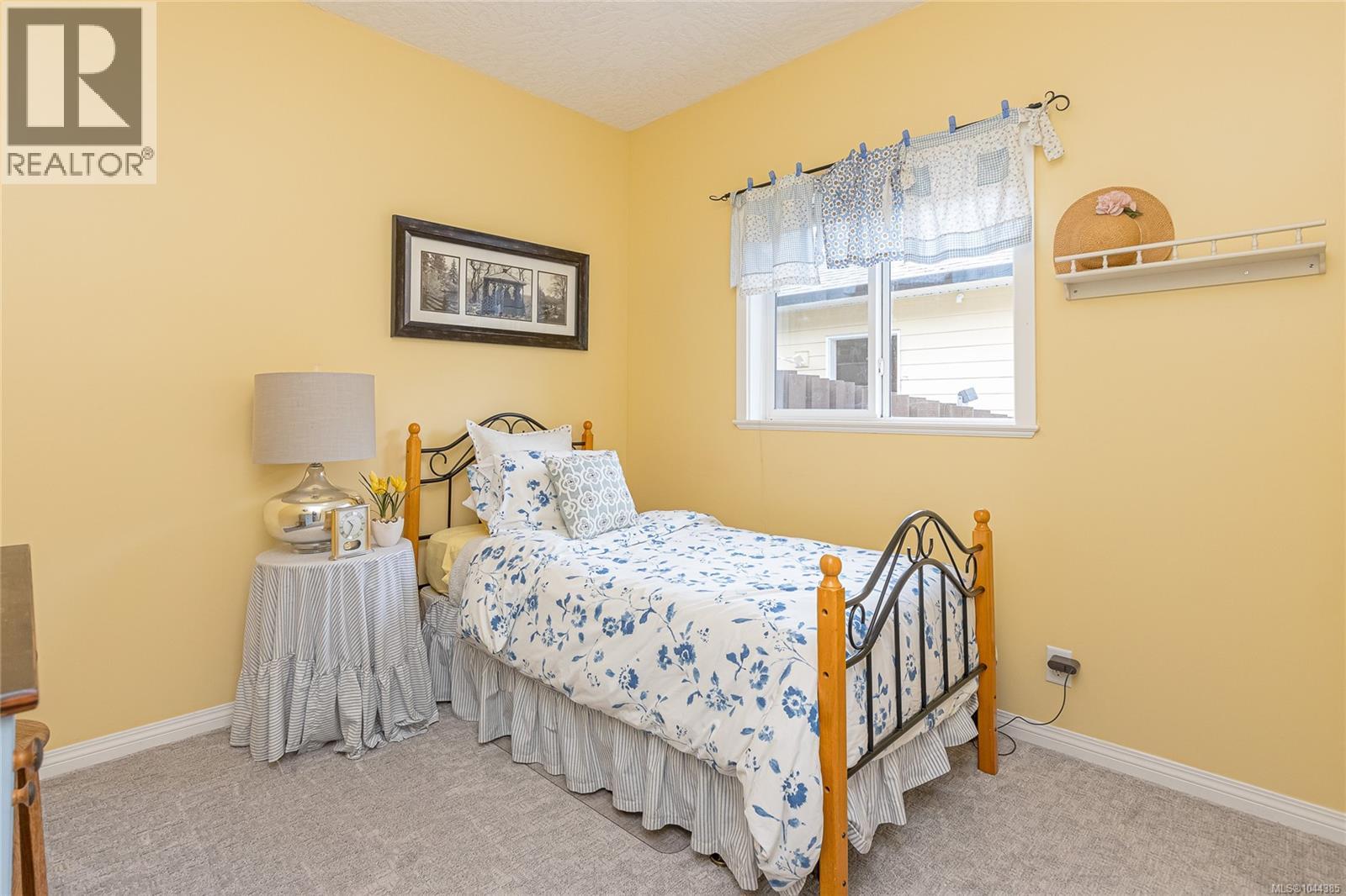 1617 Simon Pl Property Photo 32