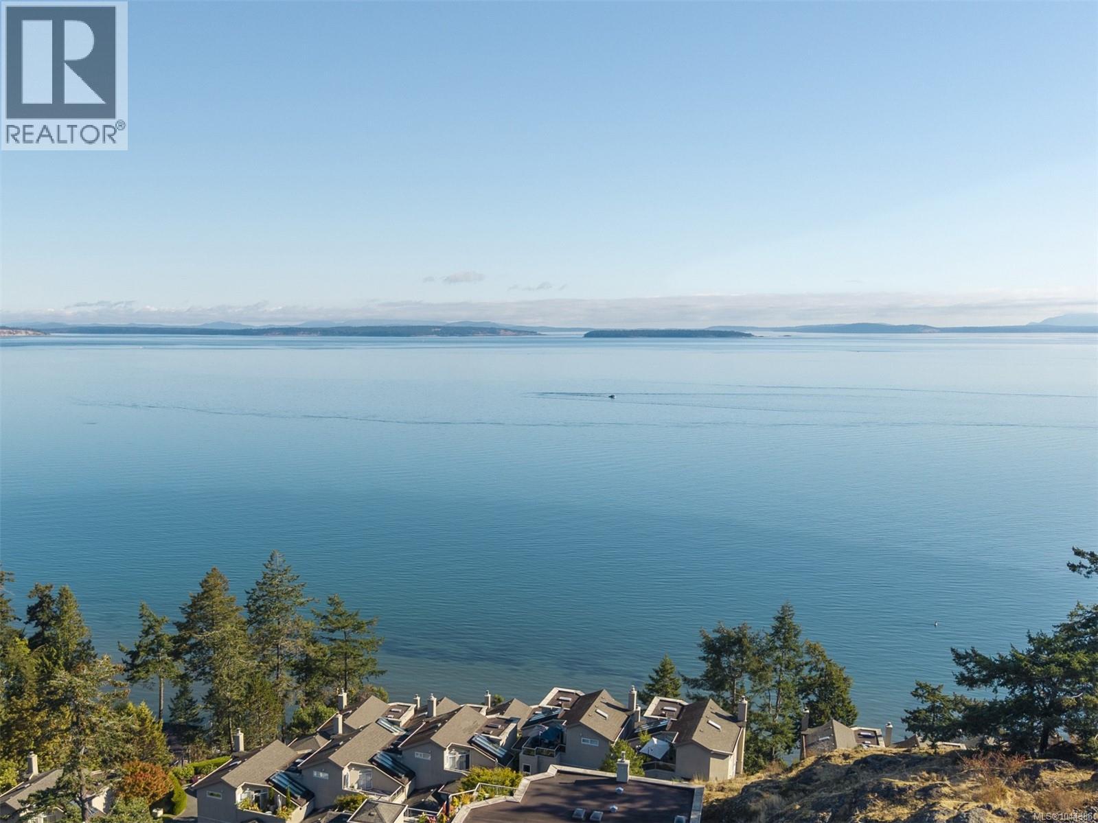 1 4771 Cordova Bay Rd Property Photo 1