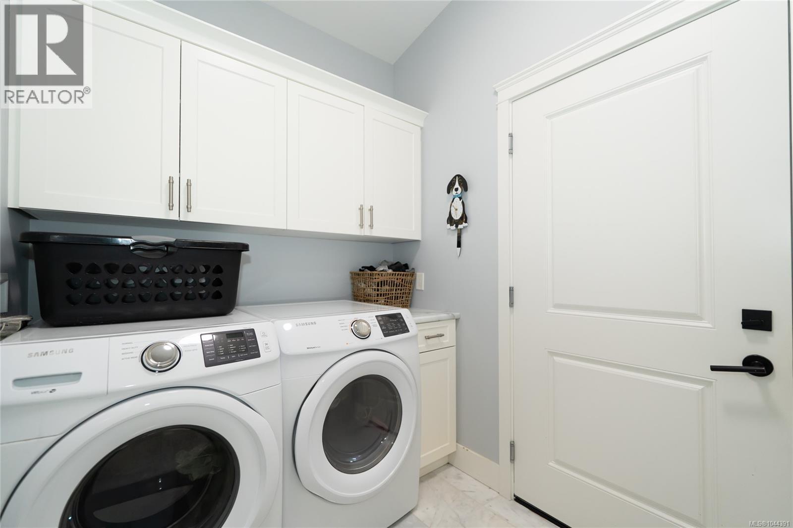 3211 Pinder Pl Property Photo 40