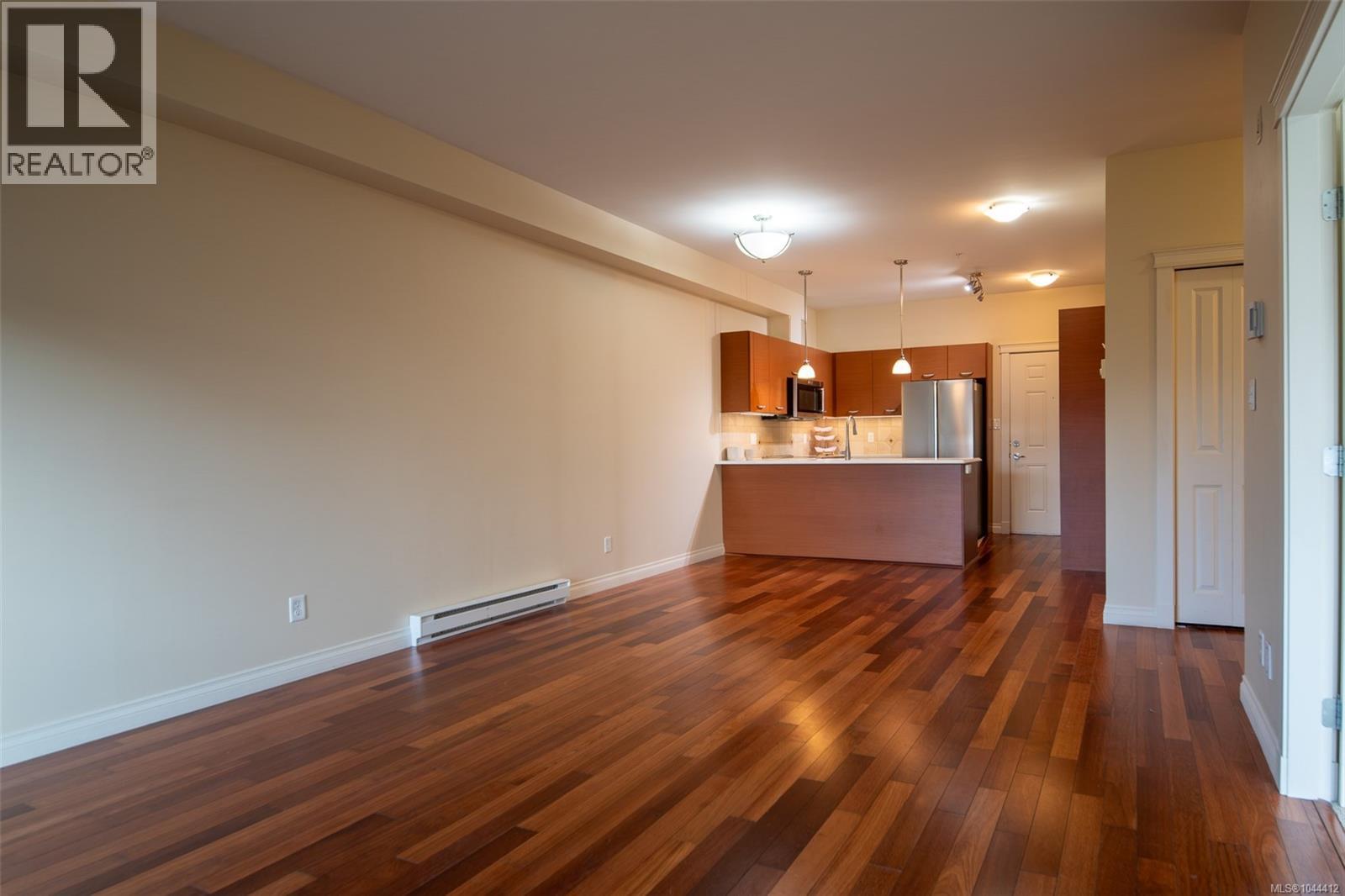 202 2380 Brethour Ave Property Photo 17